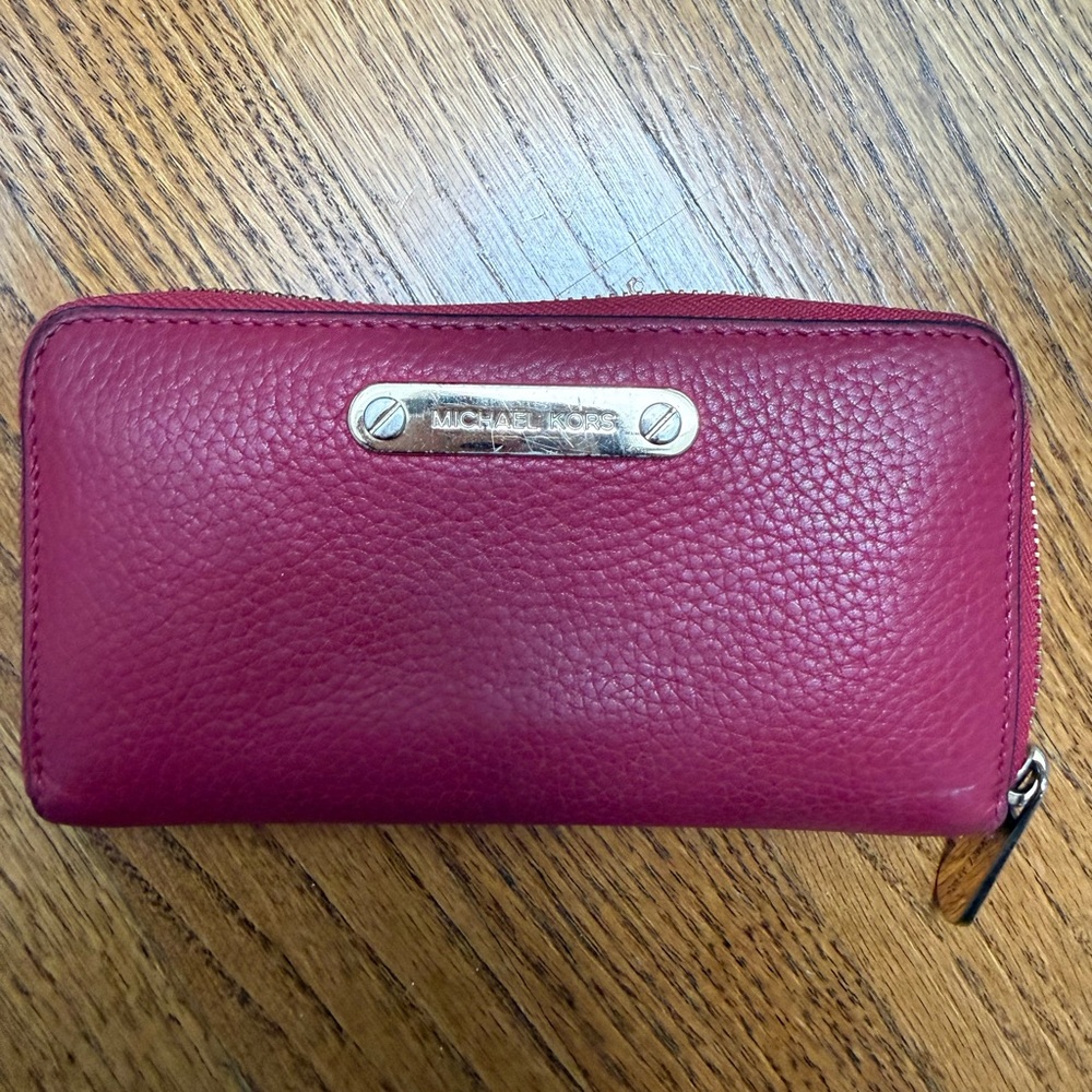 Michael Kors Fuchsia Leather Wallet